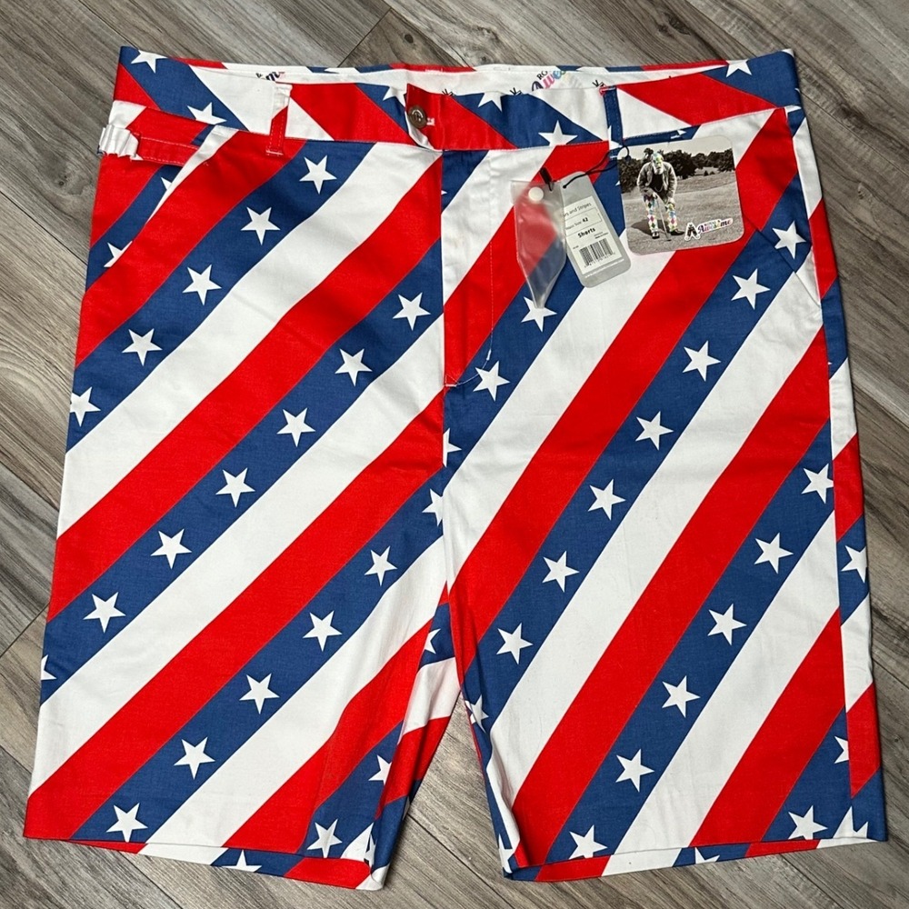 Royal & Awesome Pars &Stripes Mens Golf Shorts Red White Blue Stars Size 42 NEW!